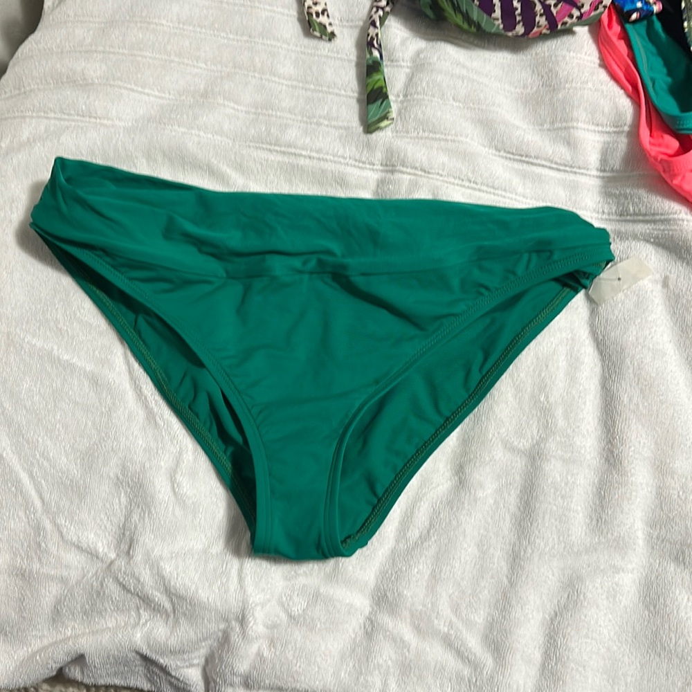 La Blanca bottoms